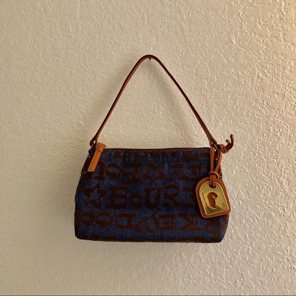 Dooney & Bourke Hand Bag